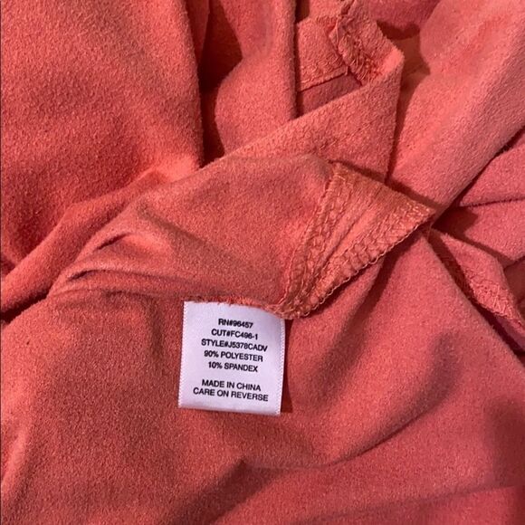 Love on a Hanger Top. Sz L - Picture 4 of 5